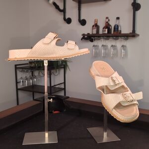 Vince Camuto Mandial White Python Print Platform Sandals 8M